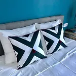 Lujoso Duplex En La Playa Con Vistas Al Mar شقة *