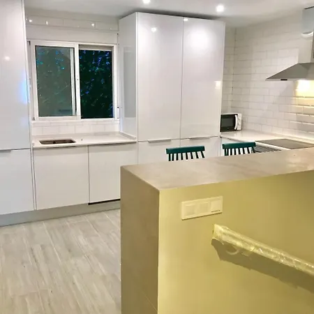 Lujoso Duplex En La Playa Con Vistas Al Mar *